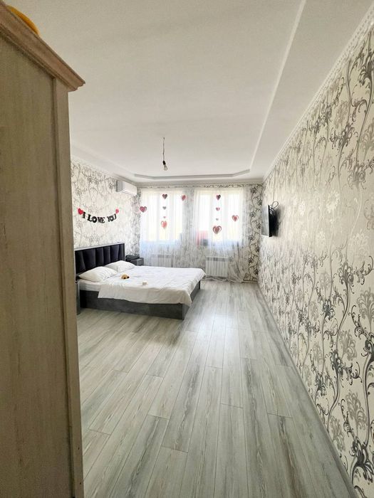 Gorgaz saodat restaranining oldidagi yangi g'ishtin uy sotiladi