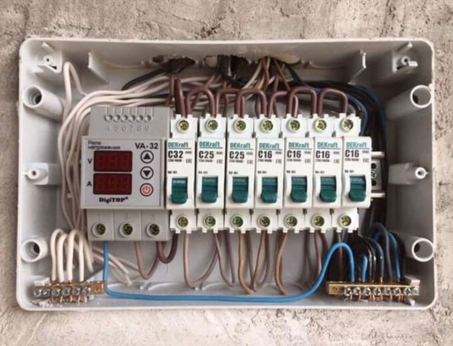 Электрик на вьезд