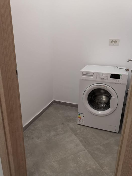 PROPRIETAR Inchiriez garsoniera spațioasă cu parcare cartier Brancusi