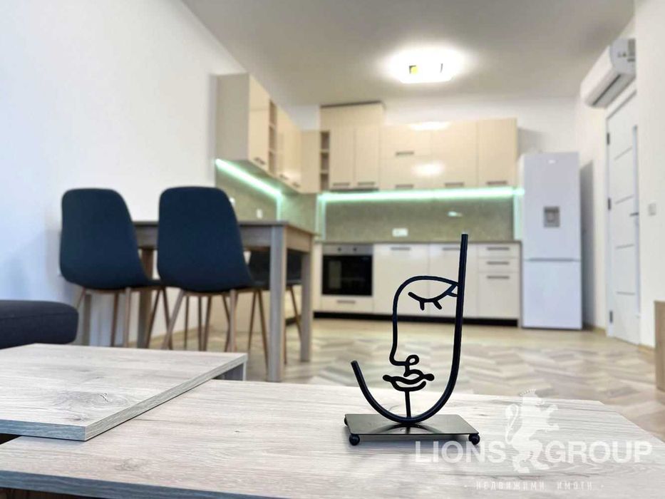 Продава се Тристаен апартамент в Варна, Победа - 84 кв.м за 3096 €/кв.м - Снимка #1