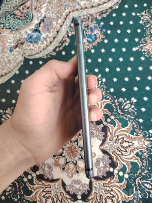 iPhone 8 plus radnoy
