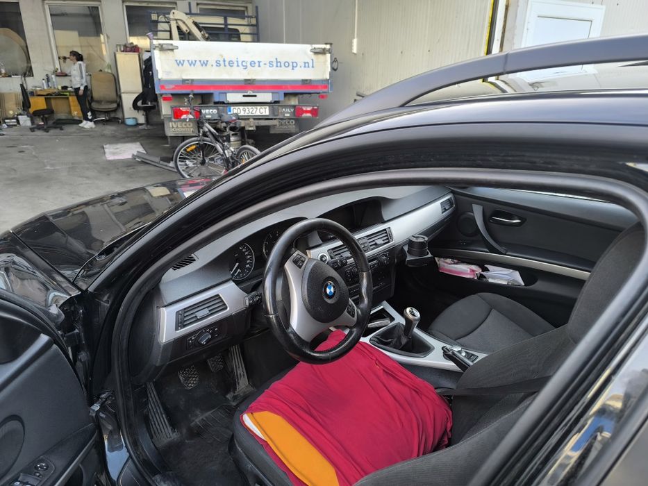 BMW 318i шестстепенна скоростна кутия ръчна