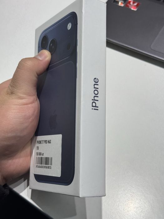 Iphone 17pro max 1024gb внутри Хс Макс