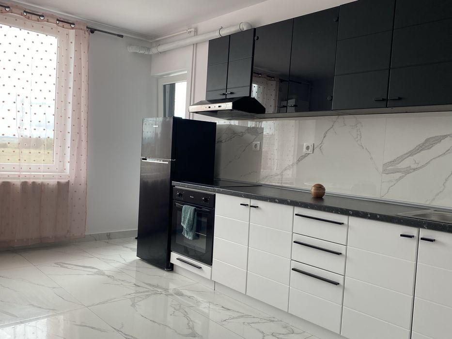 Apartament   3 camere de inchiriat pe Dna Stanca