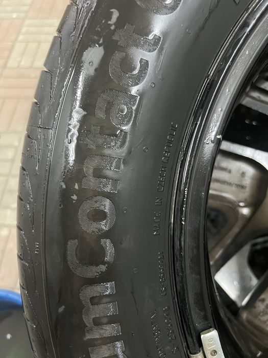 Комплект резины R18 Continental Premium Contact 6