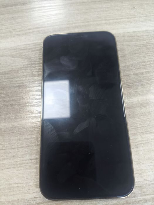 Обменяю iPhone 12 pro