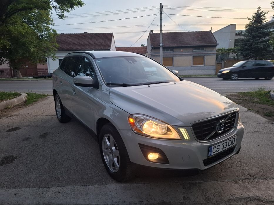 Volvo Xc60 2009/ E4/ 2.4D Volvo  5 Cilindrii/ Stare Perfectă Înscris 2025 Clima Automatic Impozit 800 Lei