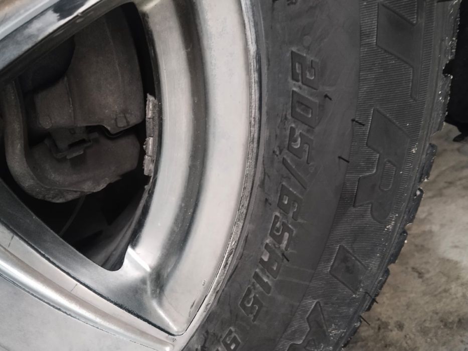 R15 Титанка с зимний резиной