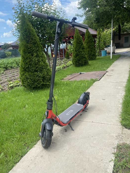 Trotineta ninebot!