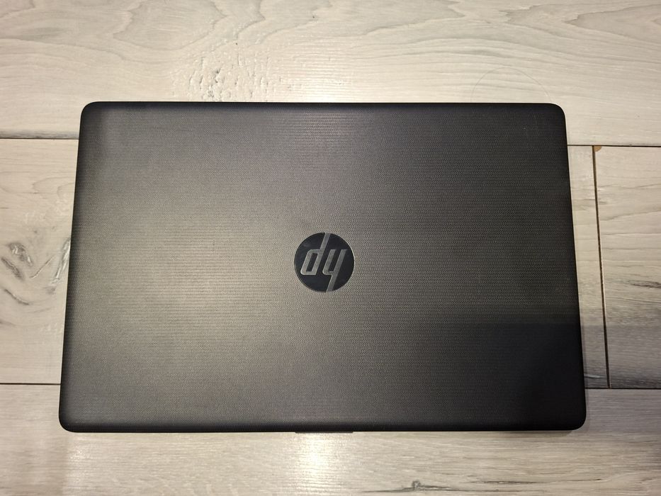 Hp 15da-i5 8250u/8гб/256гб м.2+1TB/MX110