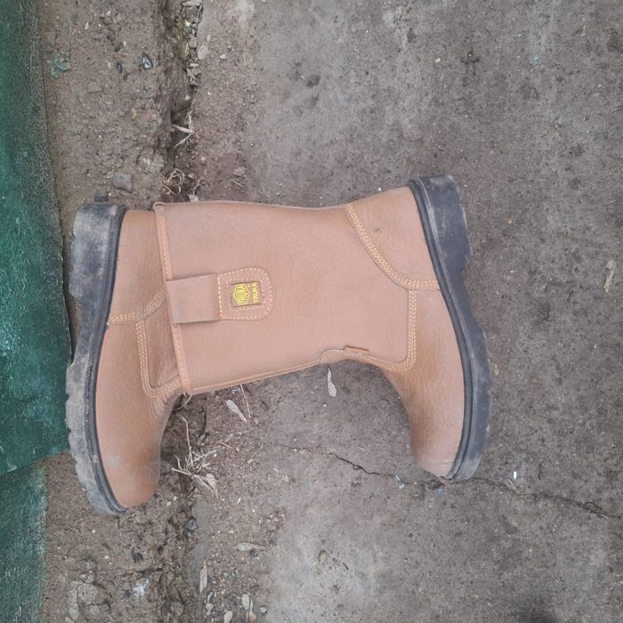 Етіктер сатылады