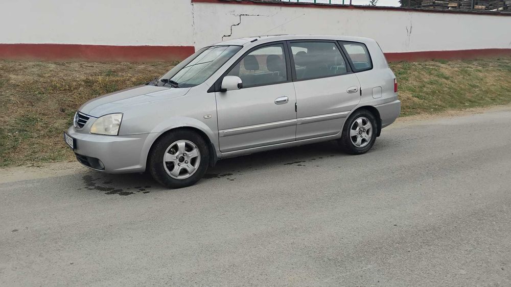 Kia Carens de vânzare