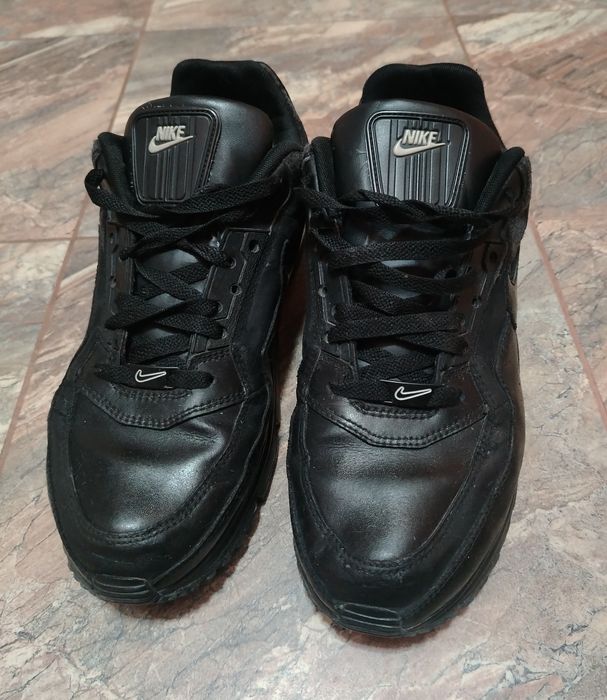 Nike естествена кожа