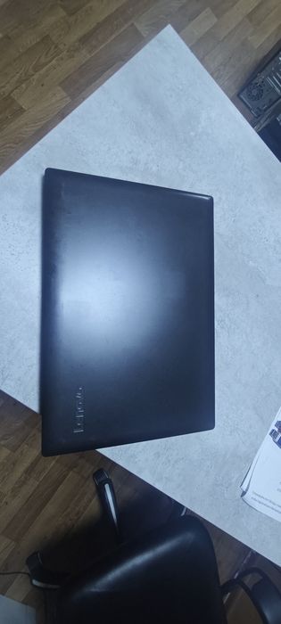 Ноутбук Ryze5/8gb/ssd
