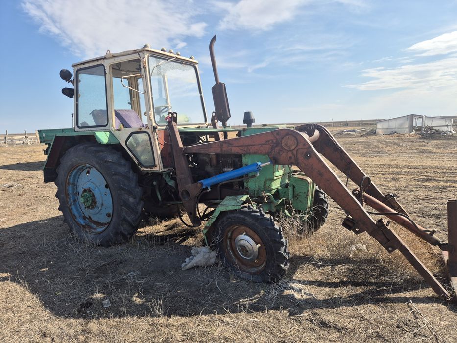 Продам трактор юмз