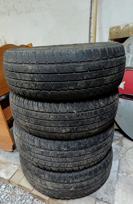 Продам летнюю резину р16