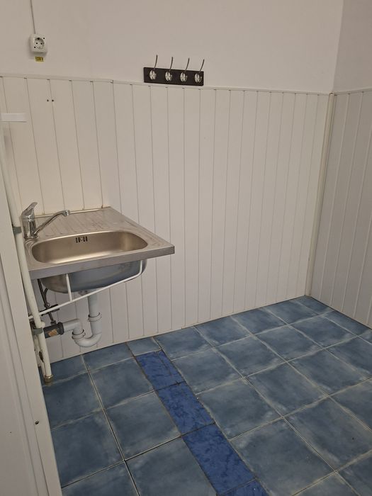 Inchiriere spatiu comercial