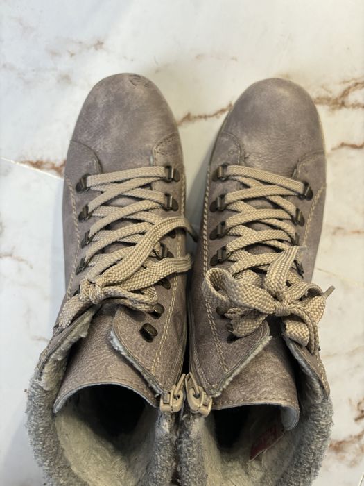 Женская обувь