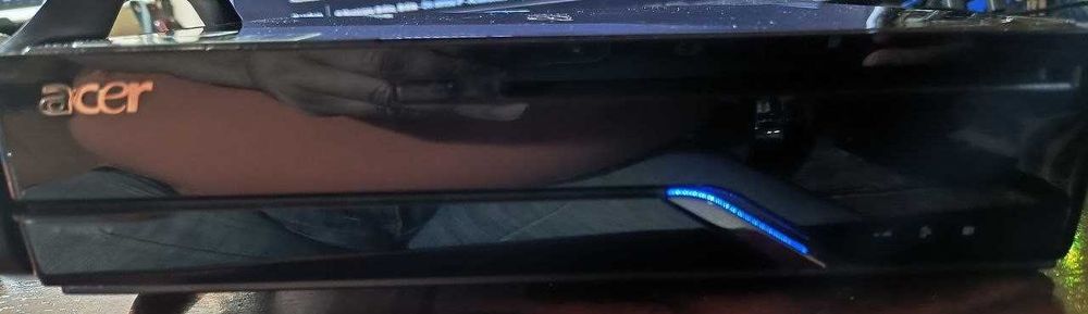 Mini PC Acer Aspire L5100 - AMD Athlon / 2 GB DDR2-SDRAM/ AMD Radeon X1250 - DEFECT !!!