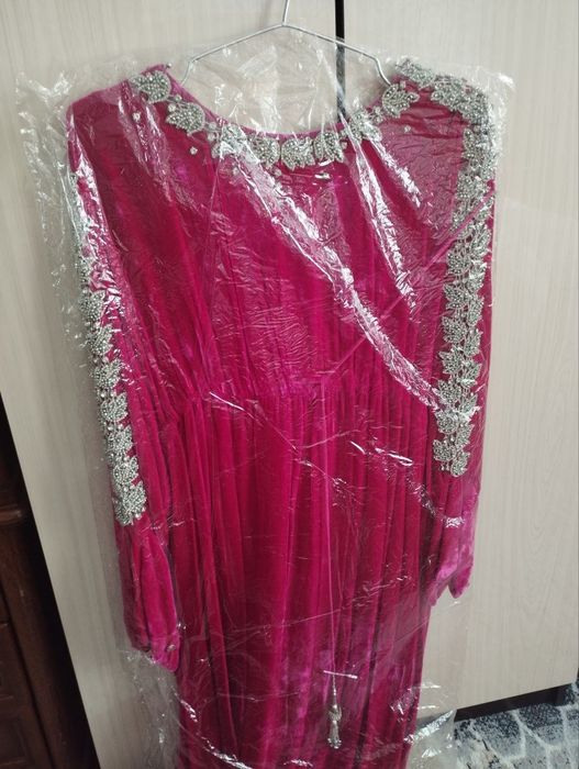 Vechirniy kuylaklar uranganlar uchun