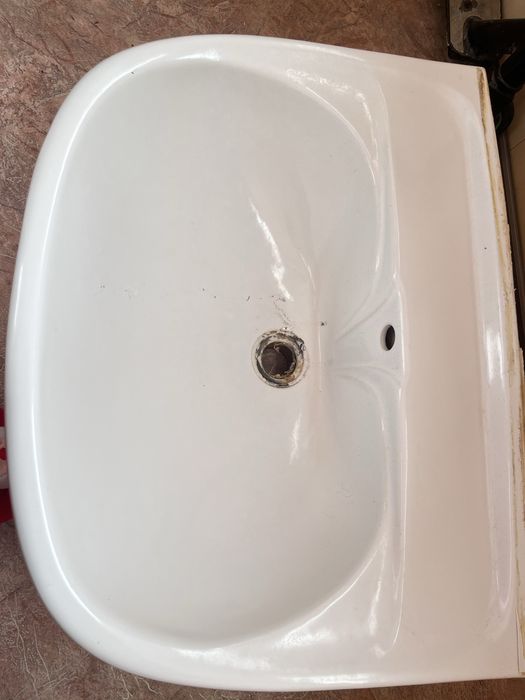 Раковмна с пьедесталом б/у 5000