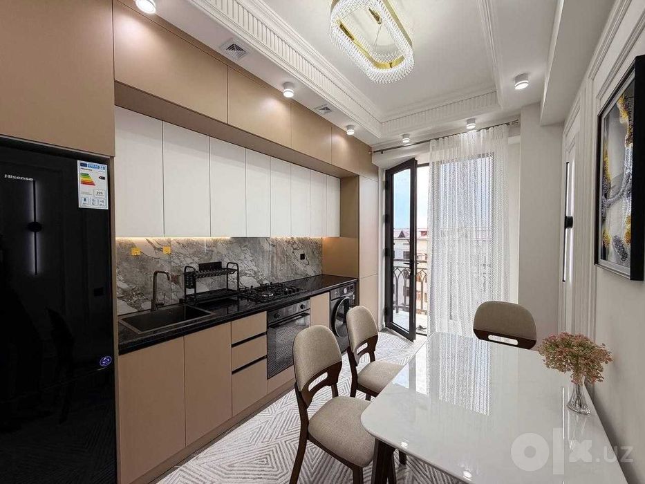 2-хонали уй, Рудакий кўчаси, Elite Building, Эълон 2099