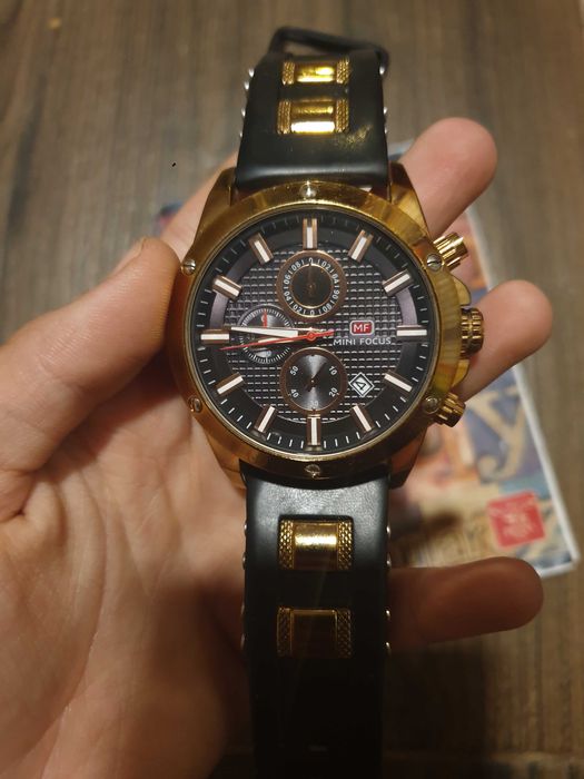 Vand ceas Mini focus