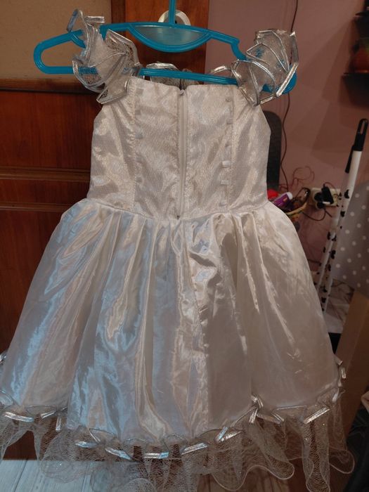 Официална детска рокля за принцеса-като нова