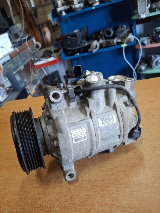 Compresor aer condiționat Audi A4 B7  2.0 tdi