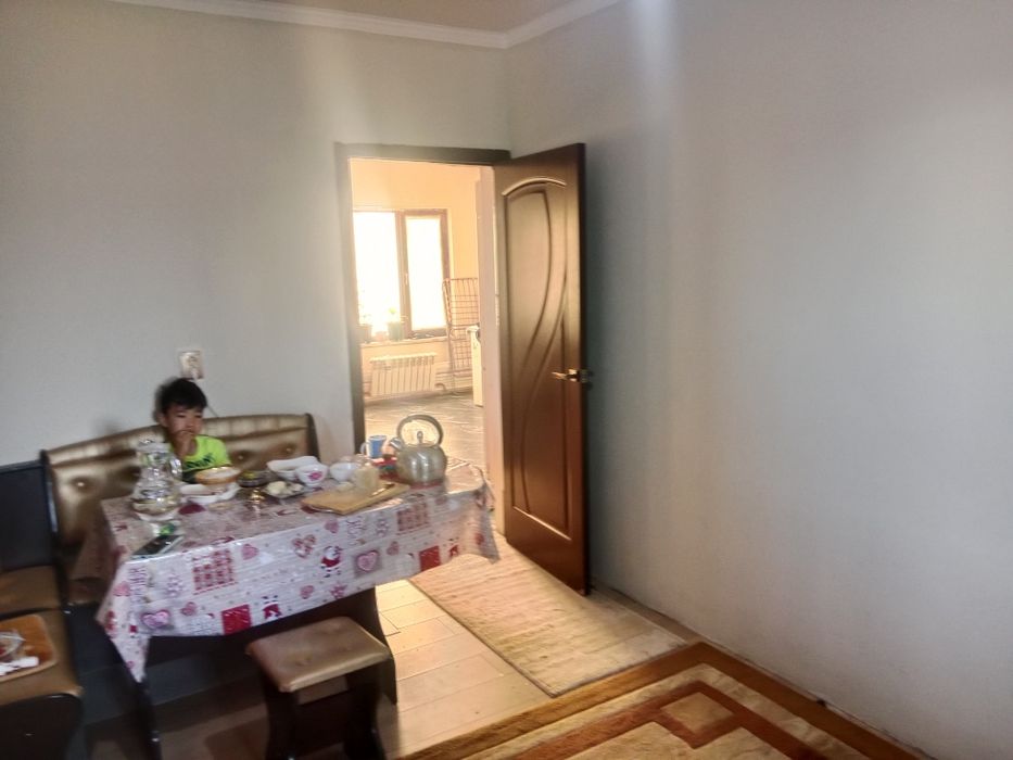 Дом,времянка с мебелью.