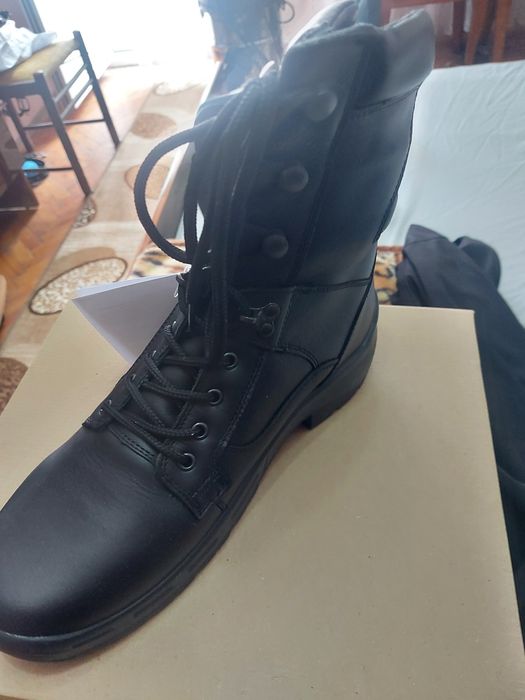 Кубинки зимни и летни и боти