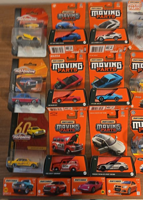 Мачбокс, хот уилс.