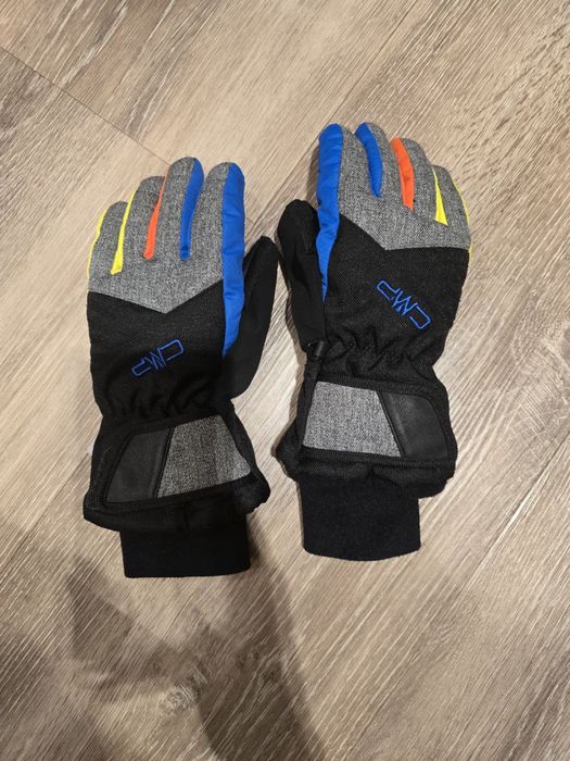 Люжные перчатки детские