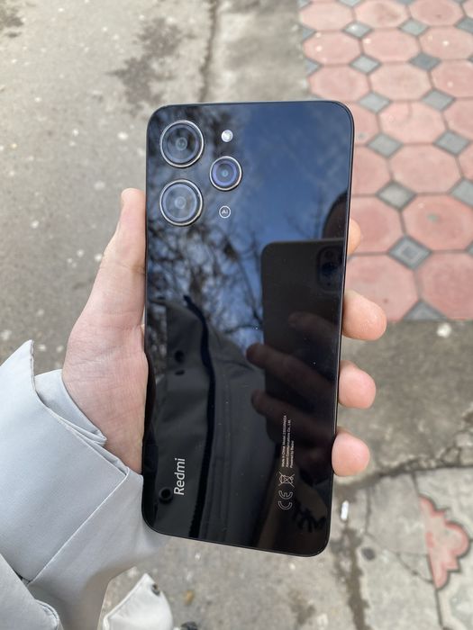 Продам Redmi 12 8/128GB