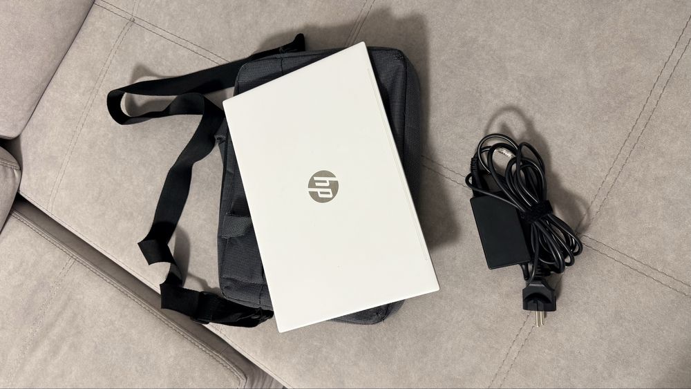 УаптопHP Pavilion 14