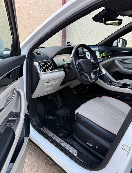 BYD чемпион 605км
