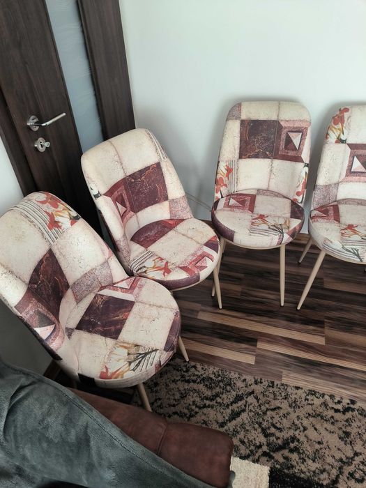 Masa living room (6 scaune incluse)