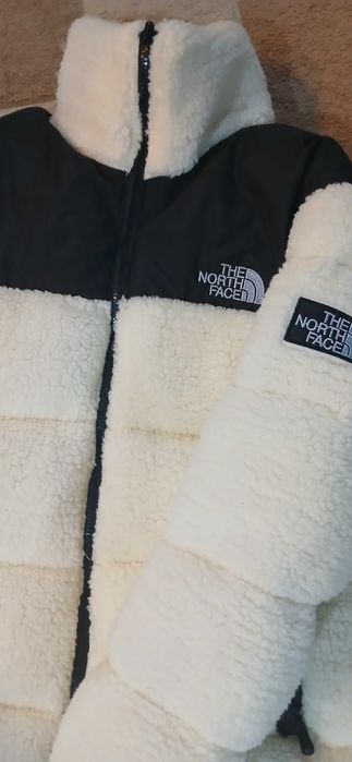 Geaca cu puf the north face