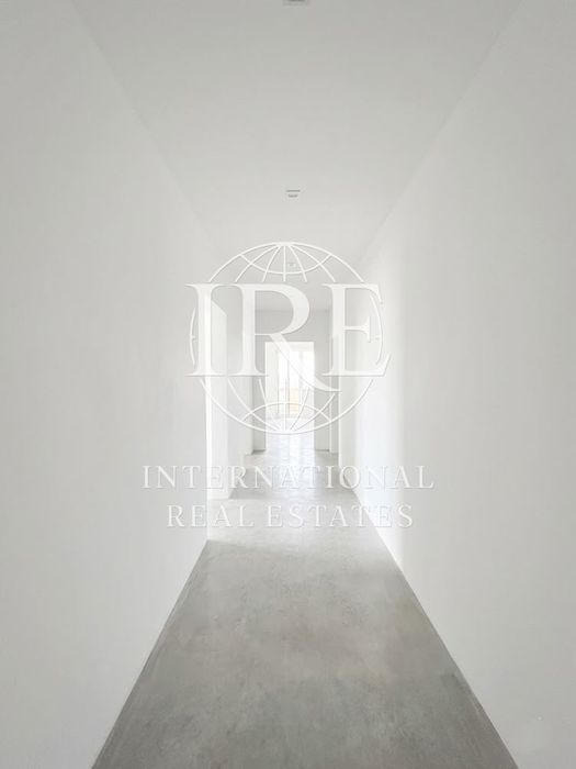 Продава се Тристаен апартамент в Добрич, Център - 108 кв.м за 638 €/кв.м - Снимка #7