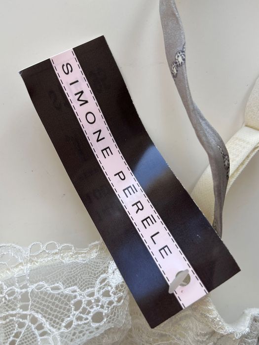 Лот секси бельо Victoria Secret, Simone Perele