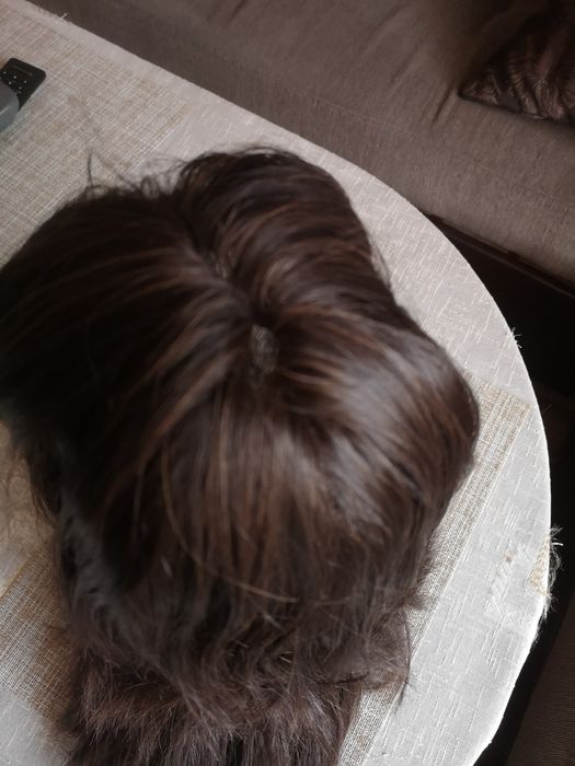 Висококачествена перукa