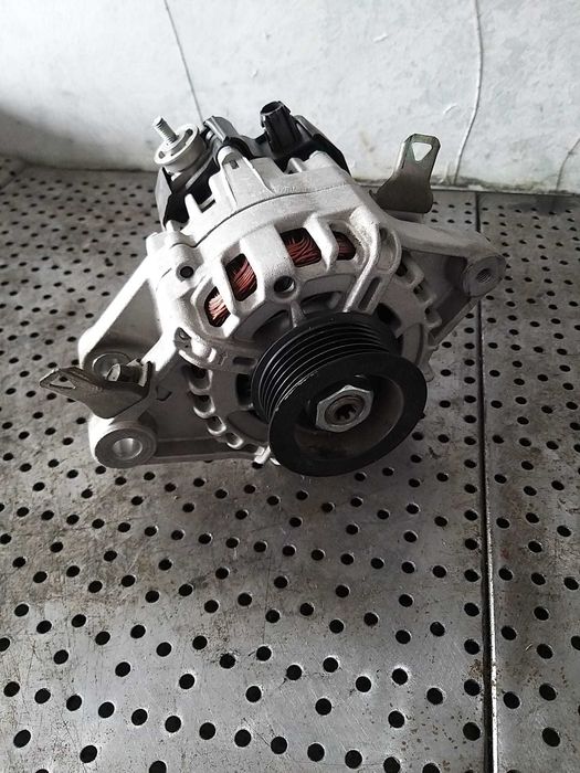 Alternator 1.0 b toyota yaris 2013 554349ri 8056224