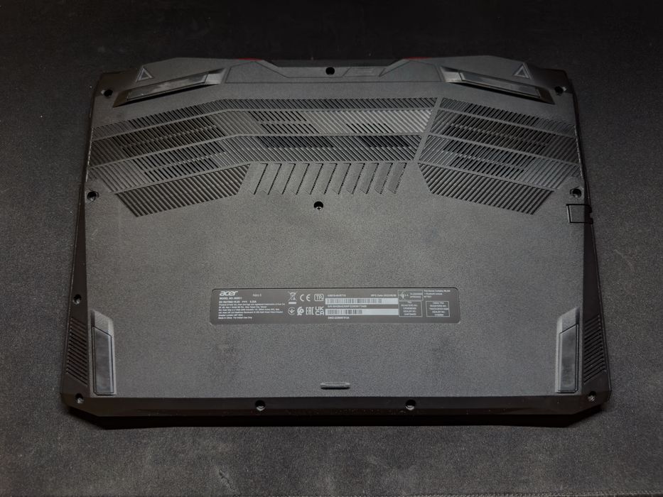 Laptop gaming Acer Nitro 5, AMD Ryzen 5 5600h, RTX 3050, 16GB RAM