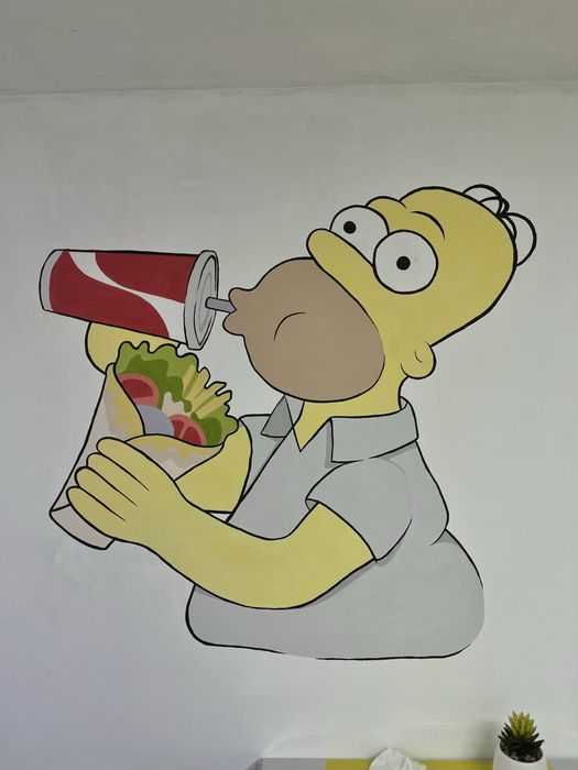 Роспись стен в городе Астана