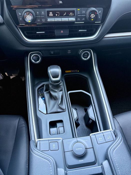 Toyota Grand Highlader (USA)