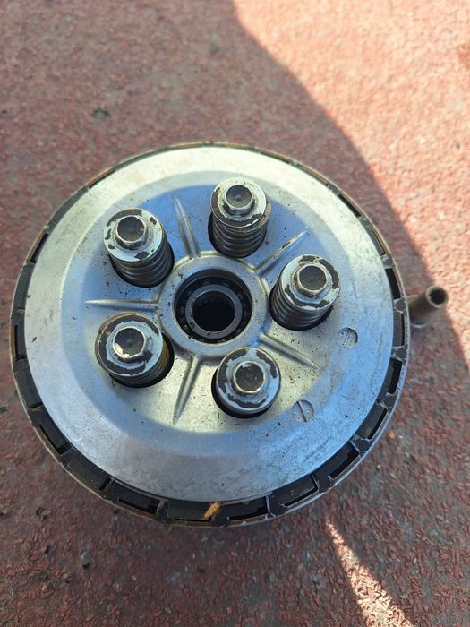 Honda cbr1000rr 04-07 година, ЧАСТИ