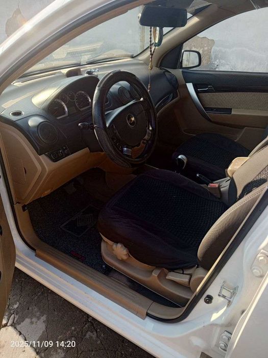 Нексия-3 (4 позиция) сотилади 2017 йил, 160 000 юрган. Автомат.