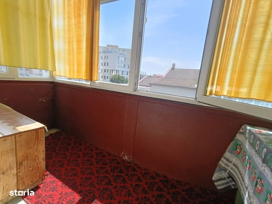 3 Camere  |  Faleza Nord  |  Delfinariu