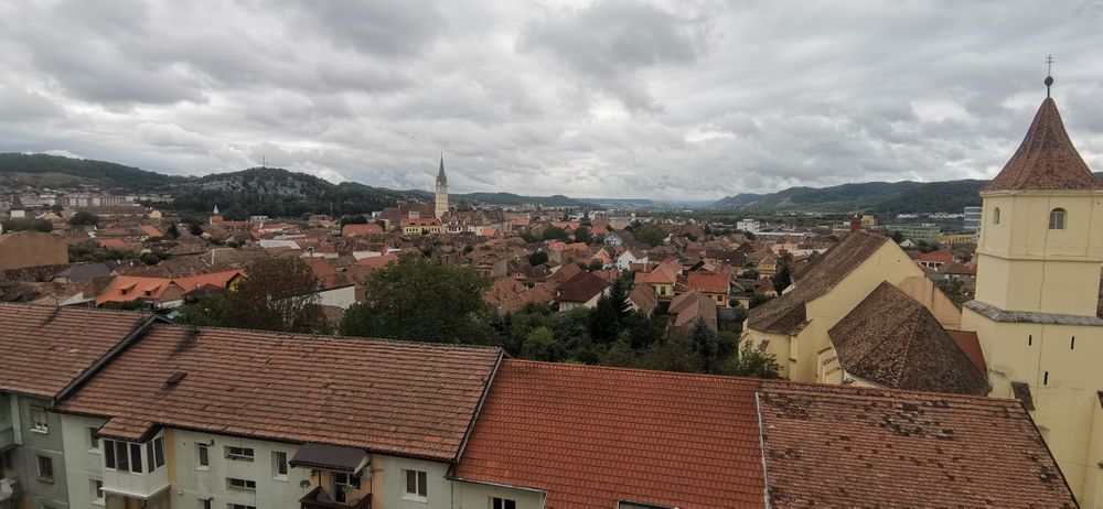 Apartament 3 camere După Zid
