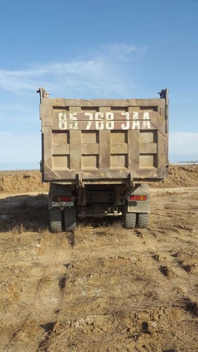 HOWO Yuk Moshinasi Sotiladi.